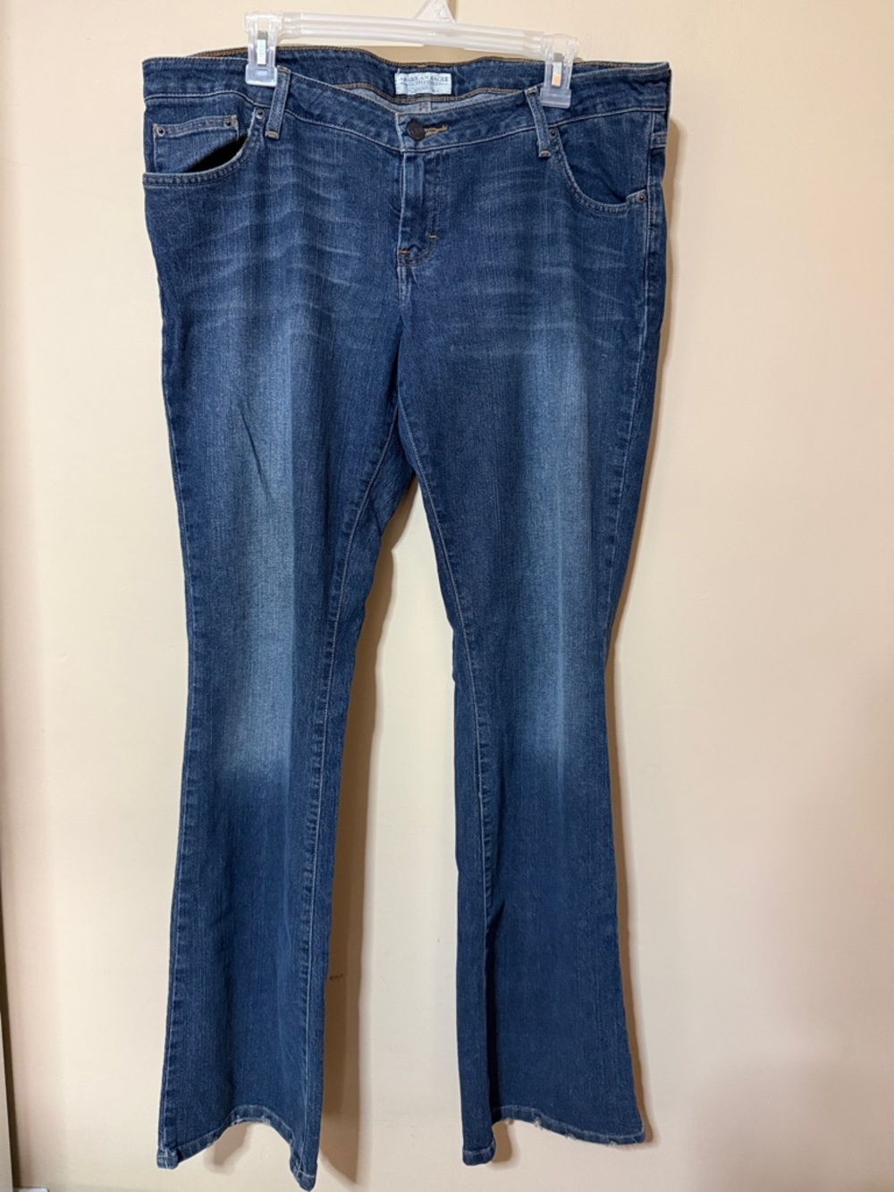 American Eagle Vintage Low Rise Flair
